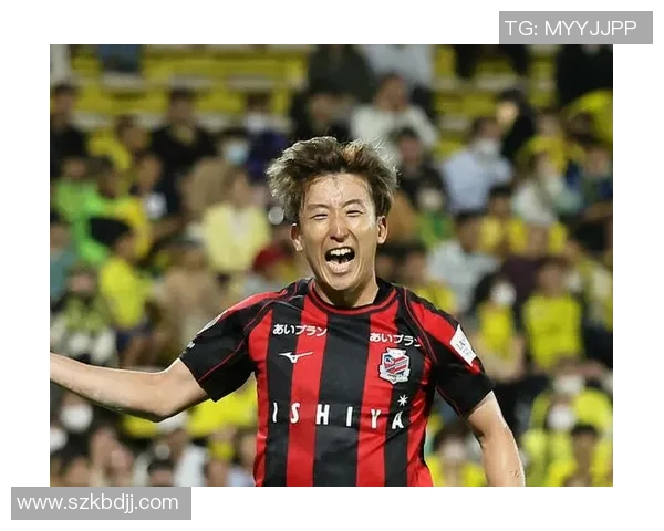 奈良雄心与福冈心锐的激烈对决展现足球激情与团队精神